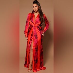 Brand New Fashion Nova “Gabriella” Long Sleeve Maxi Dress Vibrant Orange Combo